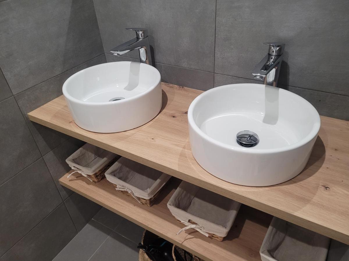 Le Palmier D'Azur - Frejus Cais - Wi-Fi Apartment Bagian luar foto