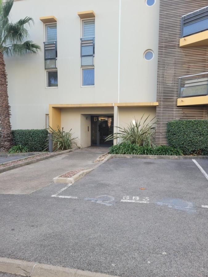 Le Palmier D'Azur - Frejus Cais - Wi-Fi Apartment Bagian luar foto